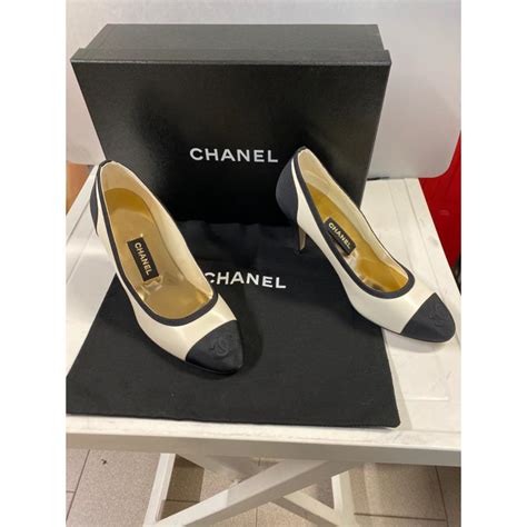 scarpe chanel color panna